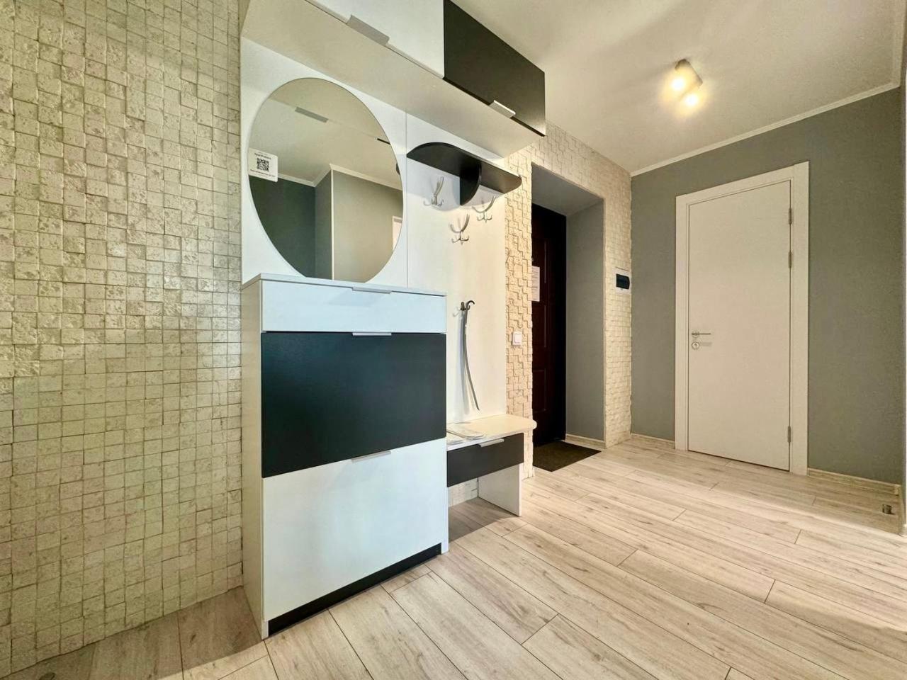 Apartpoltava Апартаменти Бізнес-Класу В Престижній Новобудові З Панорамним Балконом Центр Exteriör bild