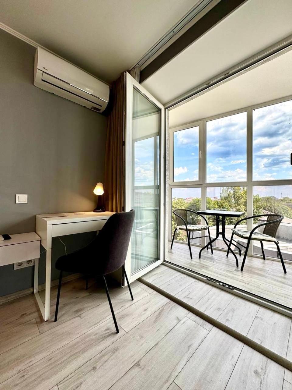 Apartpoltava Апартаменти Бізнес-Класу В Престижній Новобудові З Панорамним Балконом Центр Exteriör bild